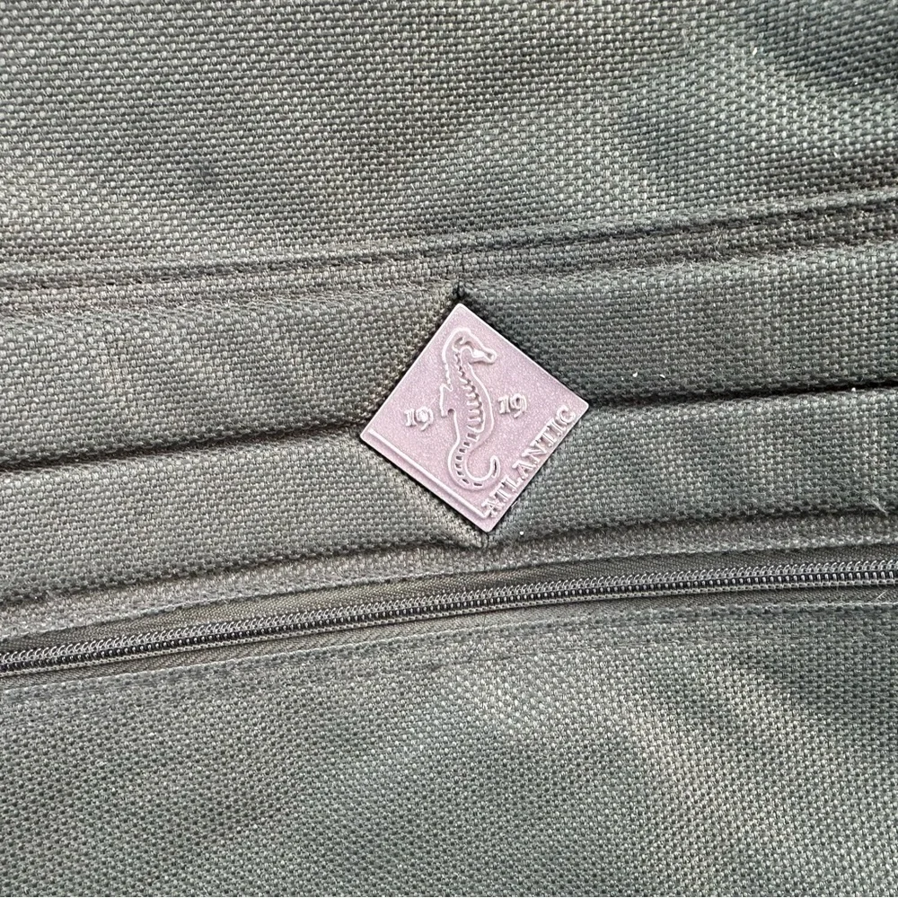 Vintage Atlantic Carry On Garment‎ Bag Suitcase Large Expandable Green